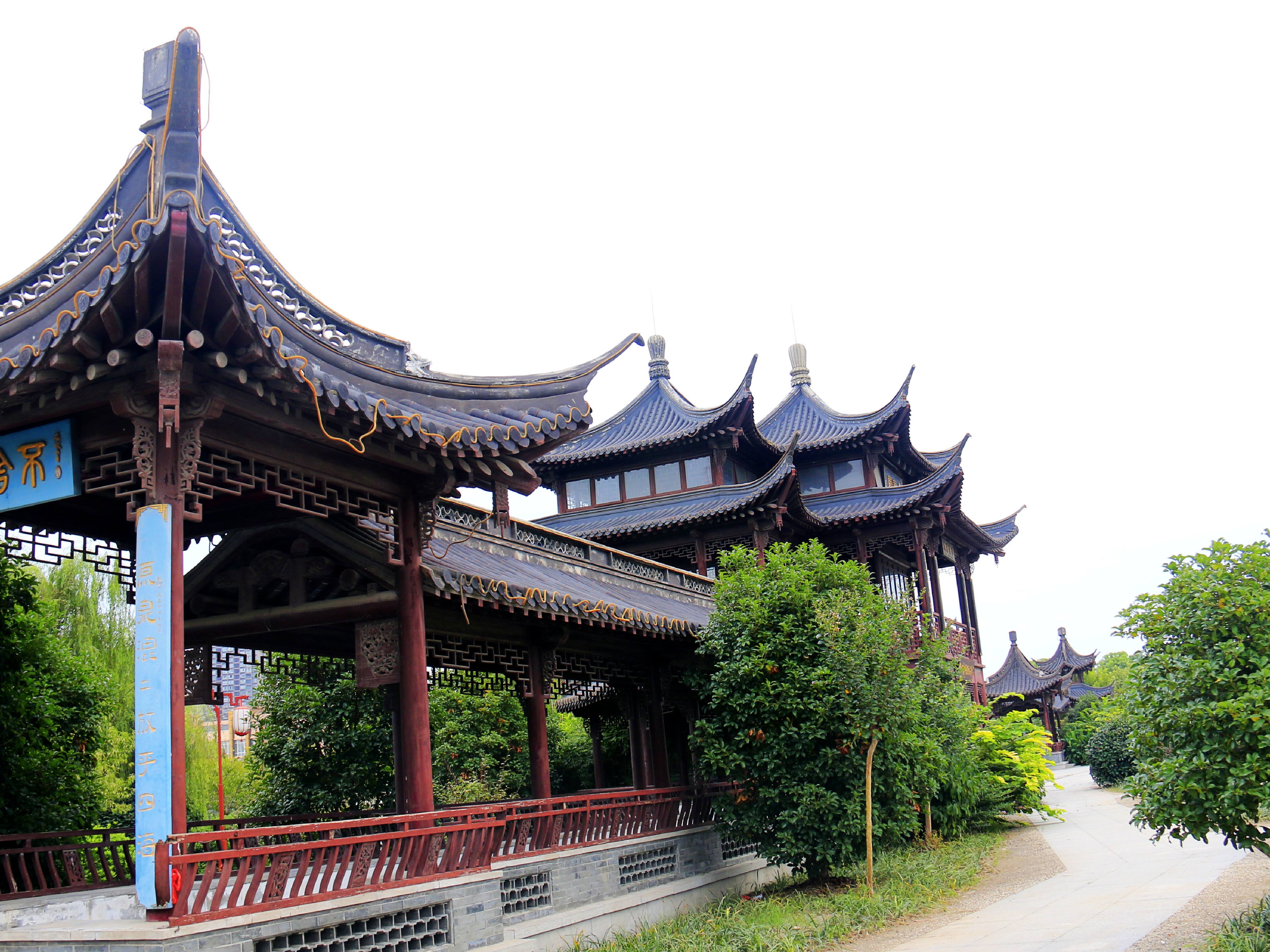 如何修补仿古建筑的裂缝